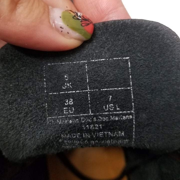 DR MARTENS - Picture 11 of 11